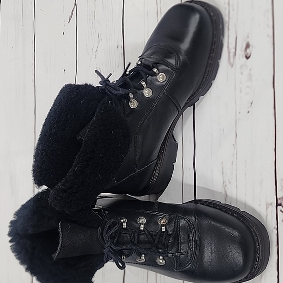 Sorel Chamonix Black Leather Shearling Lined Lace Up Shearling Winter Boots 6 - Picture 2 of 6